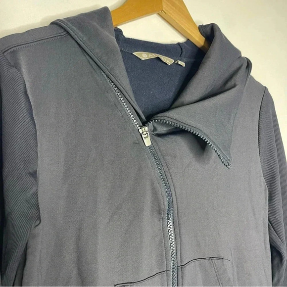Athleta Women’s Malabar Zip Up Hoodie Size Small - Picture 7 of 7